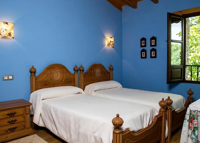 Casa Azulete Holiday home Bimenes